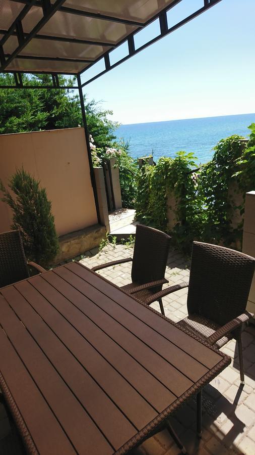 Sauvignon-Zagara Hotel Odessa Eksteriør billede